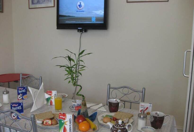 فندق The Handforth Lodge