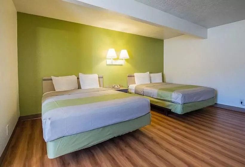 モーテル Evanston Inn At Exit 6