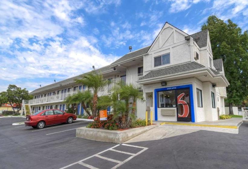 Motel 6 Los Angeles Baldwin Park