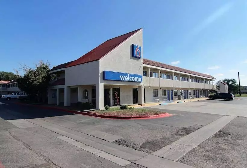 Motel 6amarillo, Tx Airport