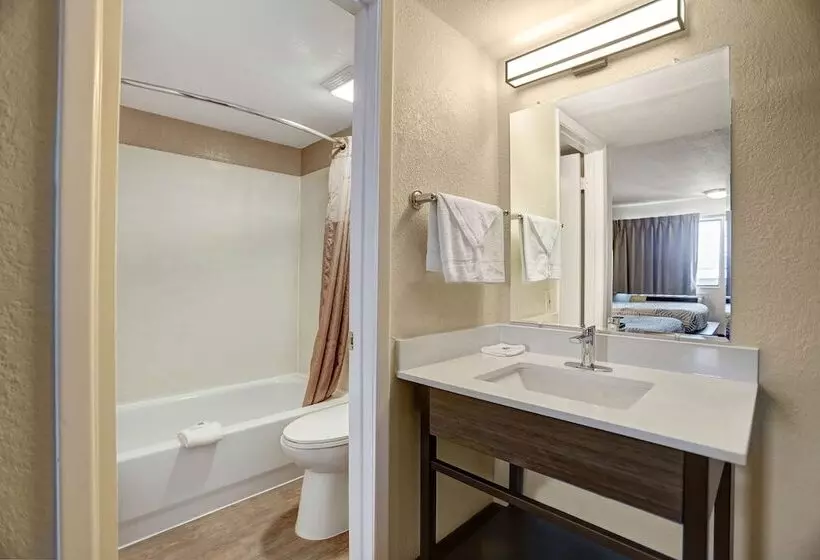 Motel 6amarillo, Tx Airport