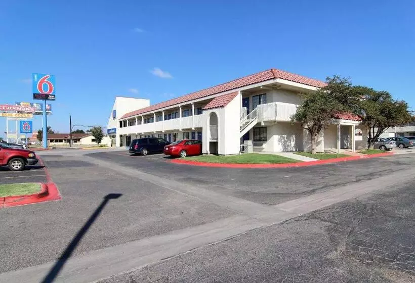 Motel 6amarillo, Tx Airport