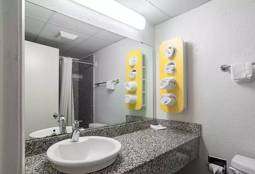 Motel 6oklahoma City, Ok  South