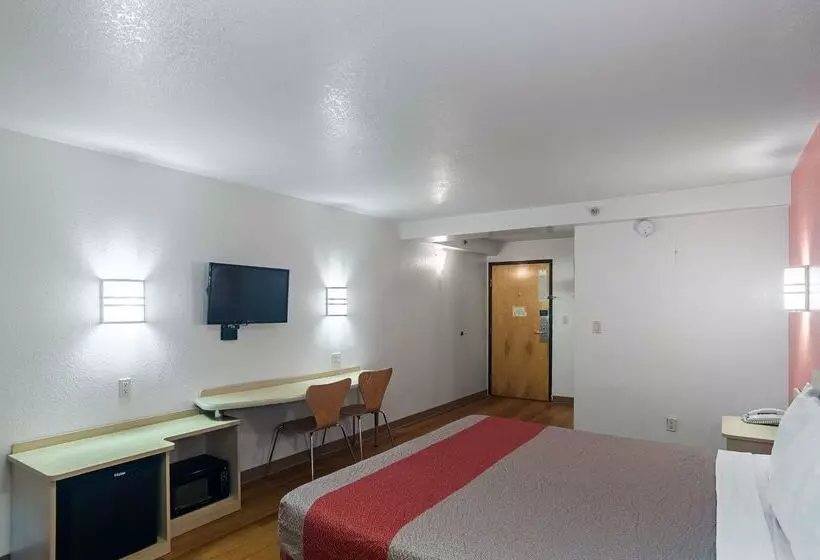 Motel 6oklahoma City, Ok  South
