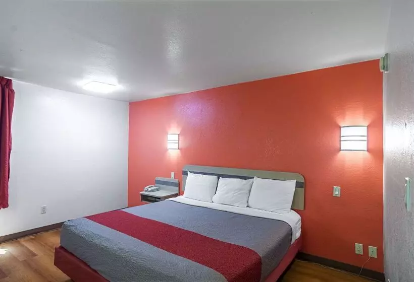 Motel 6oklahoma City, Ok  South