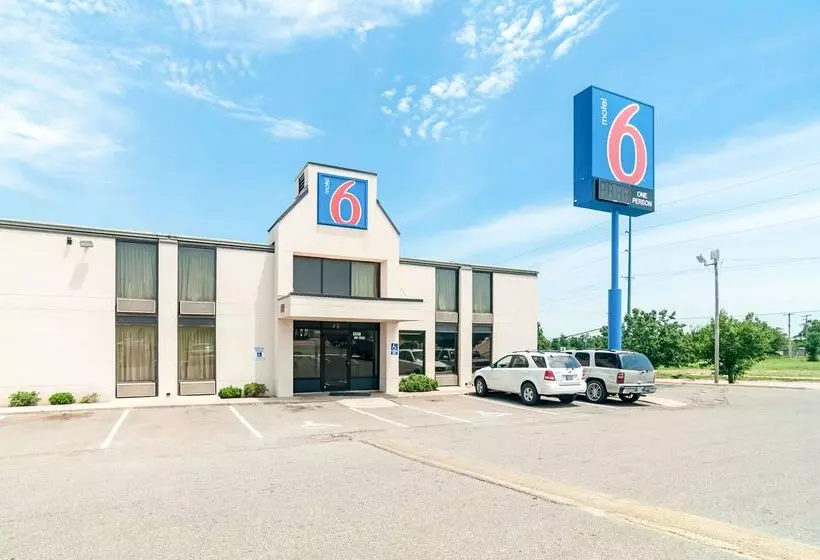 Motel 6oklahoma City, Ok  South