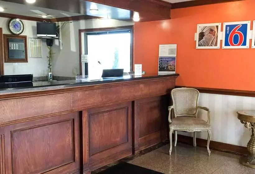 Motel 6southgate, Mi  Detroit