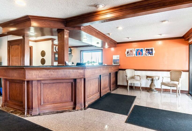 Motel 6southgate, Mi  Detroit