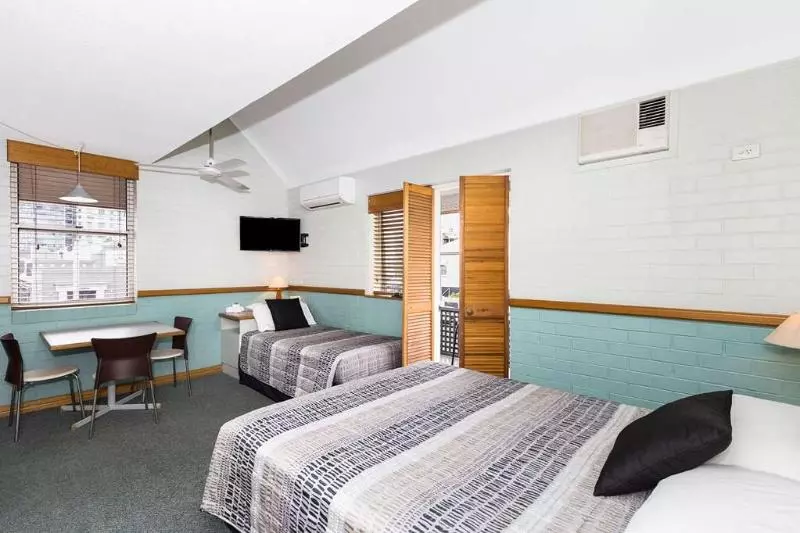 모텔 Spring Hill Terraces