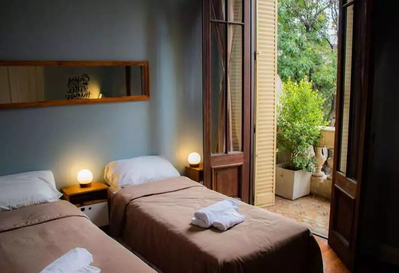 Sabatico Travelers Hostel & Guesthouse