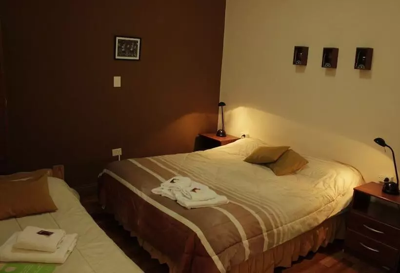 Sabatico Travelers Hostel & Guesthouse