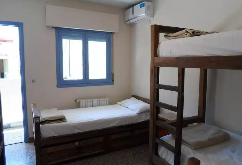 Sabatico Travelers Hostel & Guesthouse