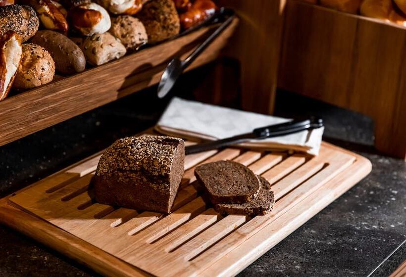 هتل Erlebnis Mallaun