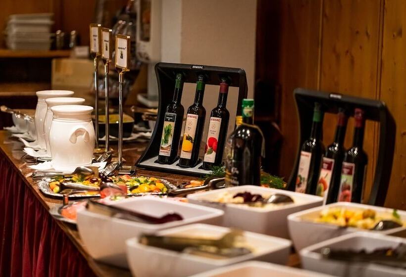 هتل Erlebnis Mallaun