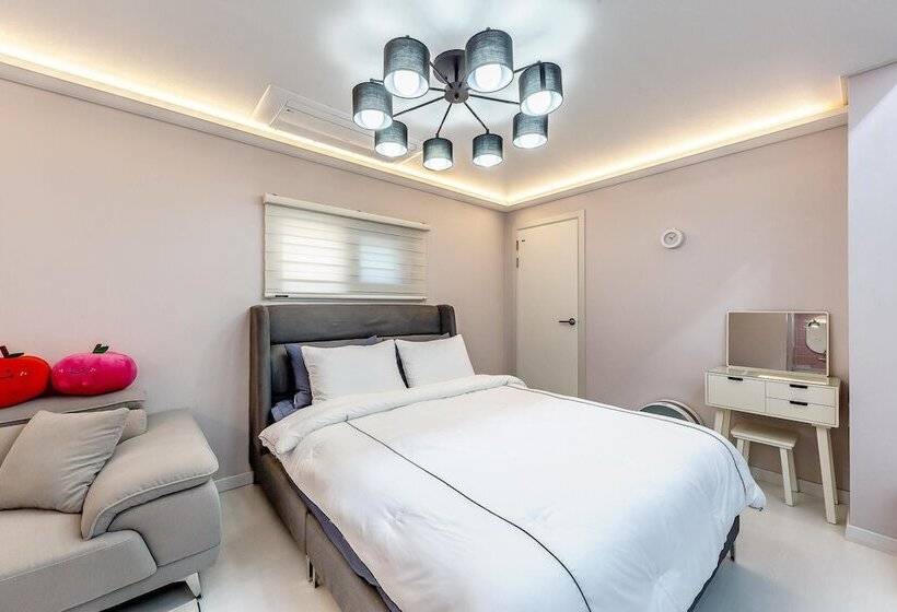 Hotel Gosung Shalala Private Pool & Spa Villa