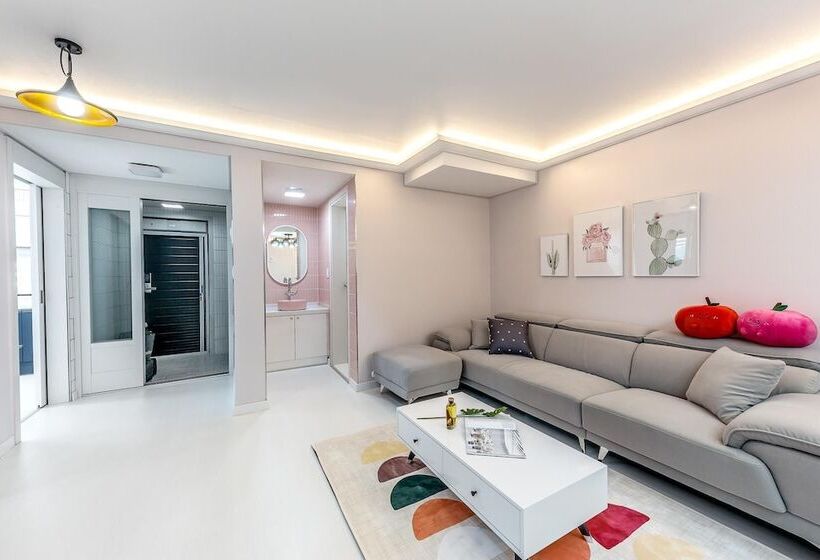 Hotel Gosung Shalala Private Pool & Spa Villa