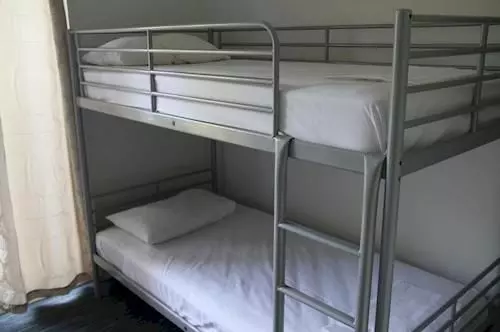 Gold Coast Backpackers   Hostel