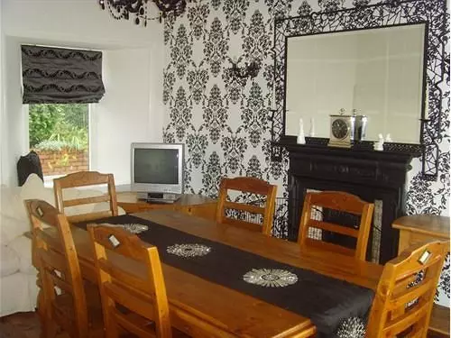 Douglashall Bed And Breakfast