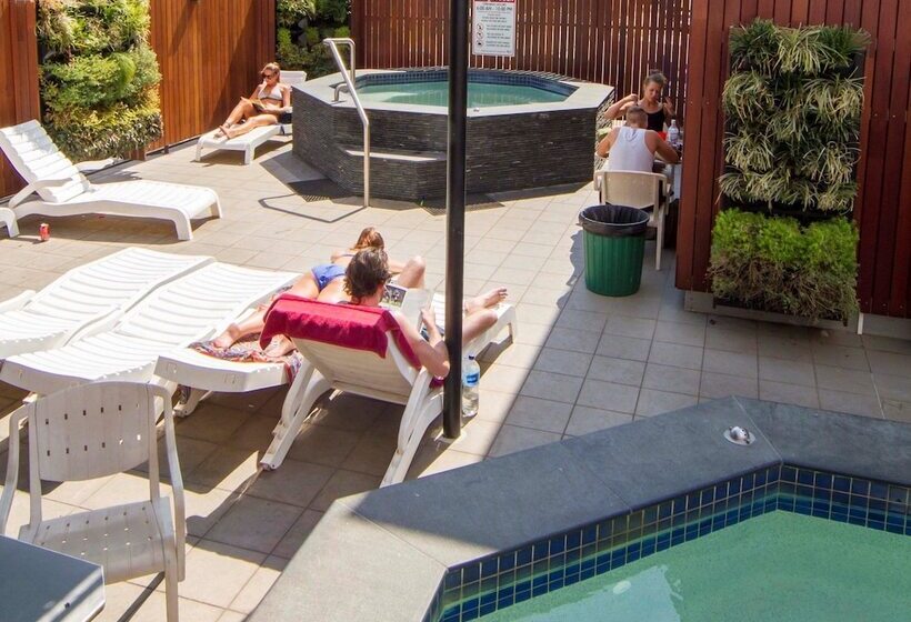 Chilli S Backpackers Hostel