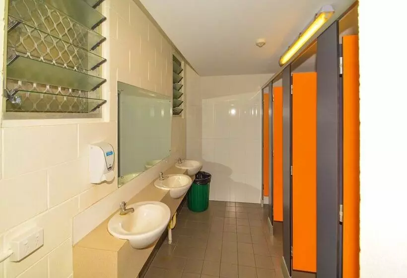 Chilli S Backpackers Hostel