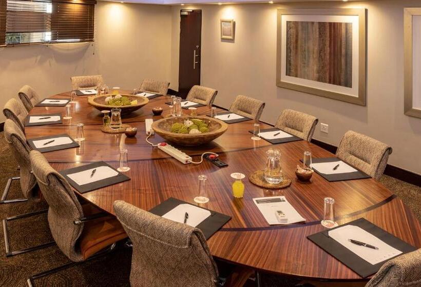 City Lodge Hotel At Or Tambo International Airport