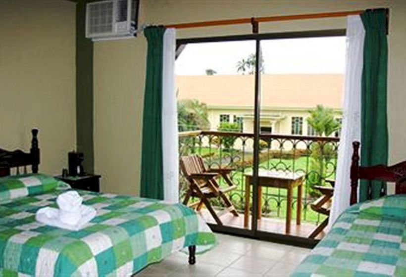 Отель Arenal Bromelias