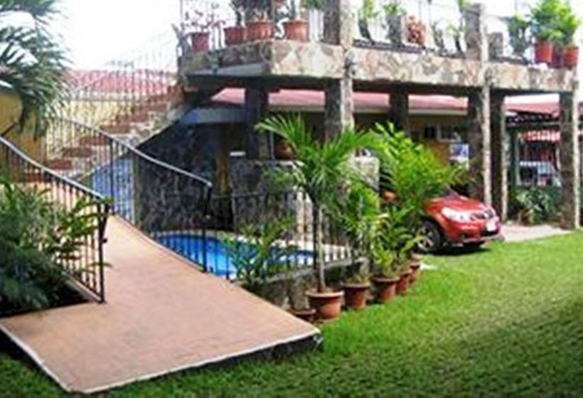 Отель Arenal Bromelias