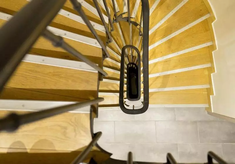 Отель Du Quai De Seine