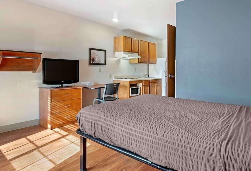 בית מלון כפרי Extended Stay America Select Suites Cincinnati Florence Airport