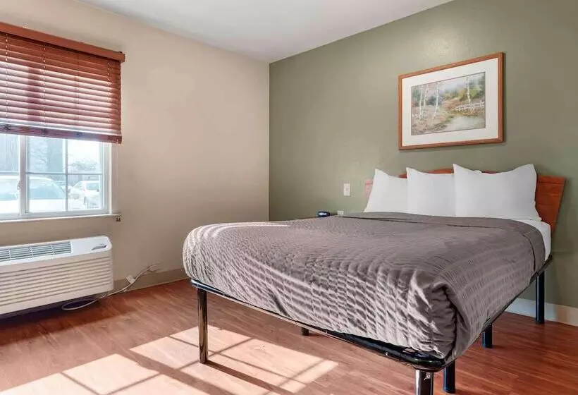 Hotel Extended Stay America Select Suites  Cincinnati  Florence  Airport