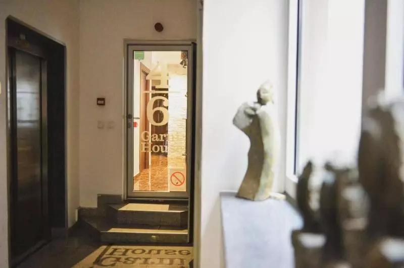 هتل Garni House 46 Plus