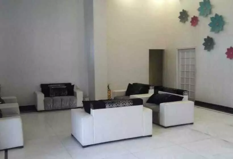 فندق Grand Harshal