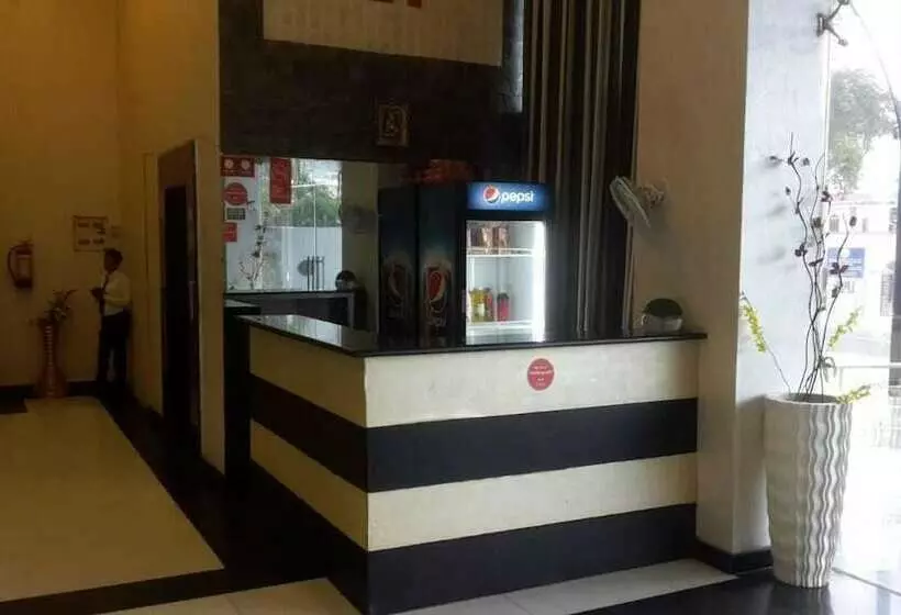 فندق Grand Harshal