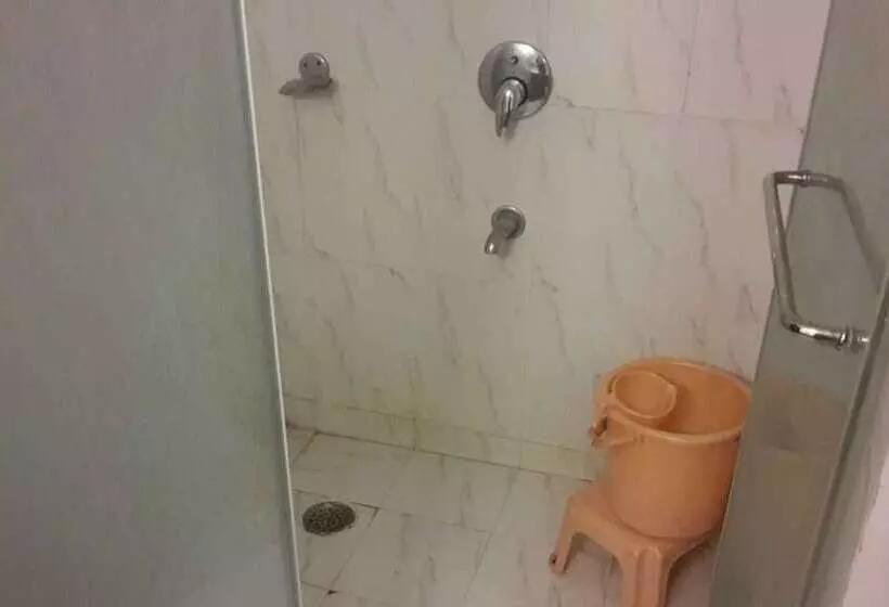 فندق Grand Harshal