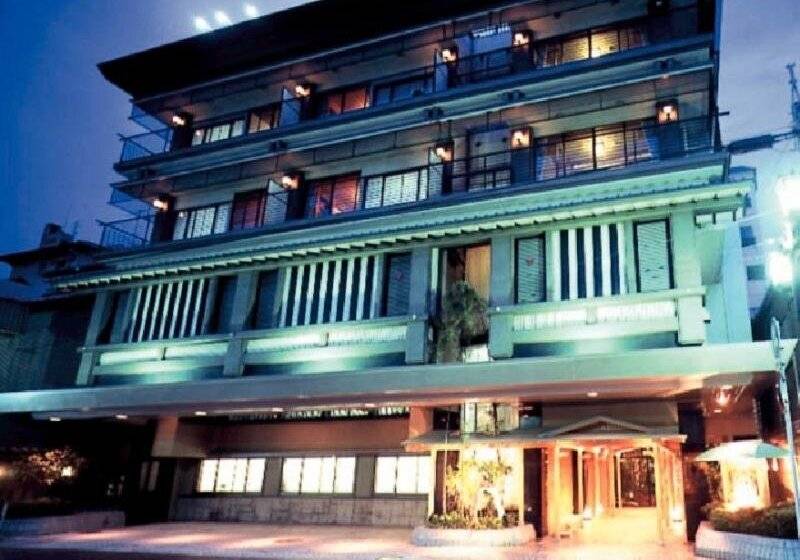 בית מלון כפרי Hatori