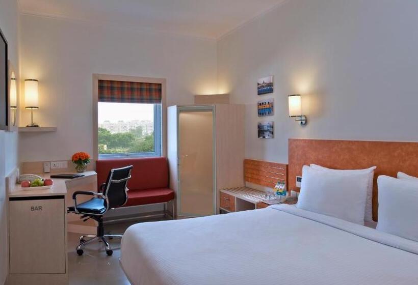 فندق Nirwana Hometel Jaipur  A Sarovar