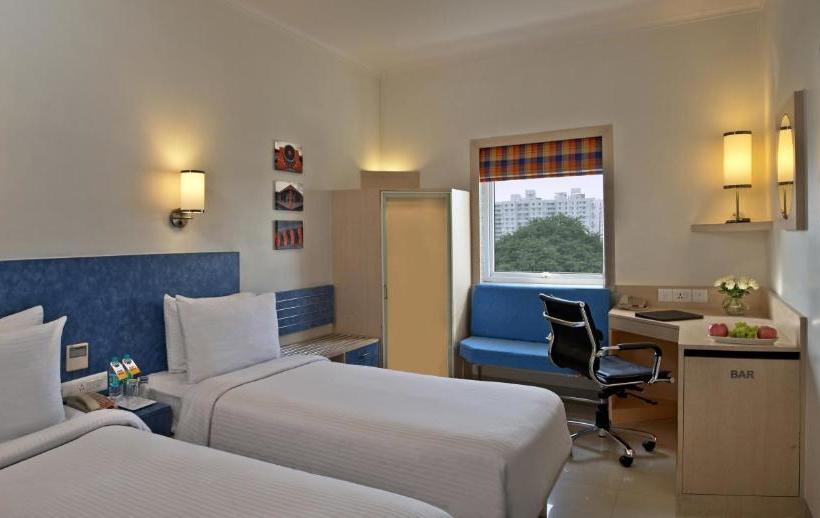 فندق Nirwana Hometel Jaipur  A Sarovar