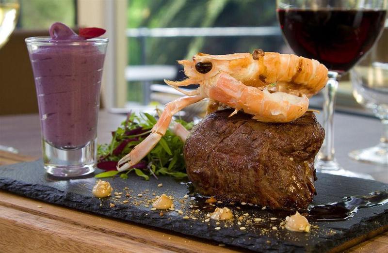 ホテル The Remington Muswellbrook