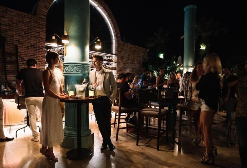 酒店 Yalikavak Marina Garden