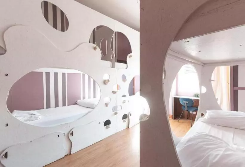 Sunset Destination Hostel