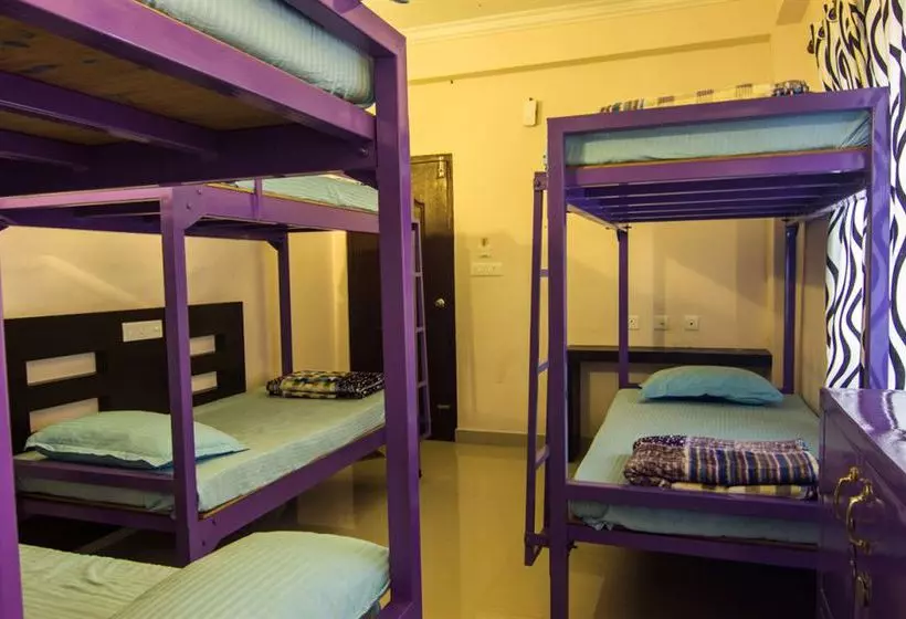 호스텔 Vedanta Wake Up!