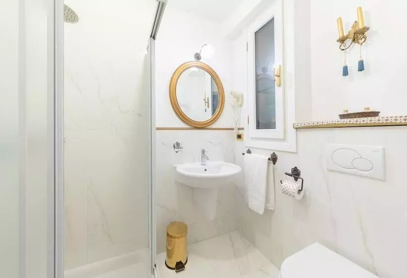 تختخواب و صبحانه Residenza La Loggia