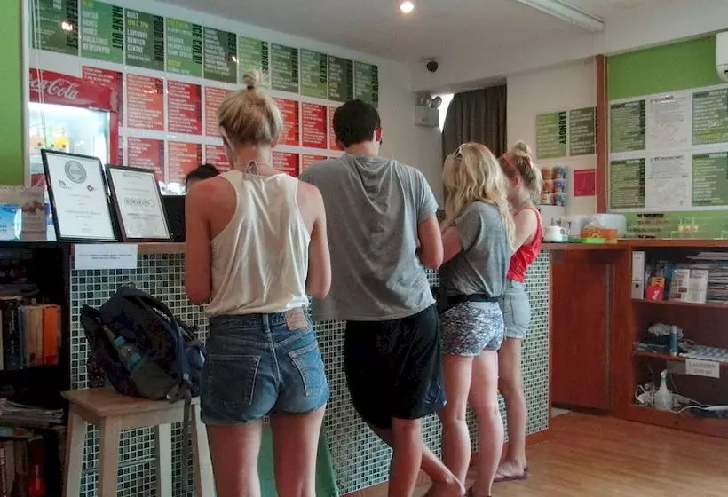 Green Kiwi Backpacker Hostel Lavender