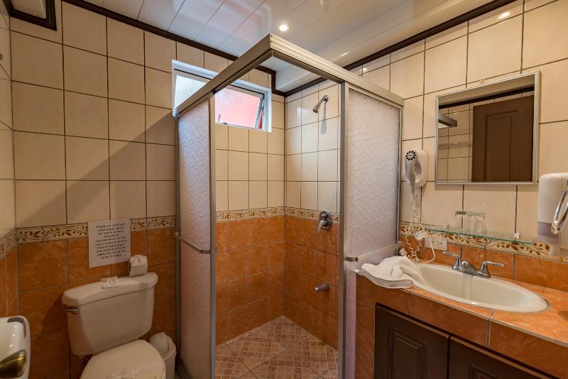 هتل Arenal Rabfer