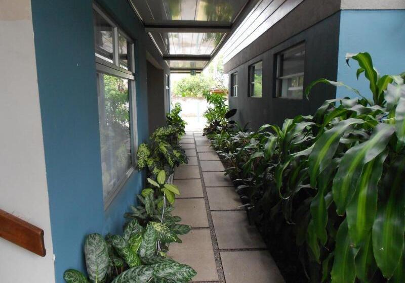 هتل Arenal Rabfer