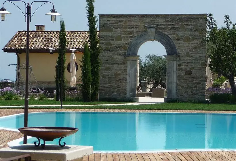 Отель Borgo Fonte Scura