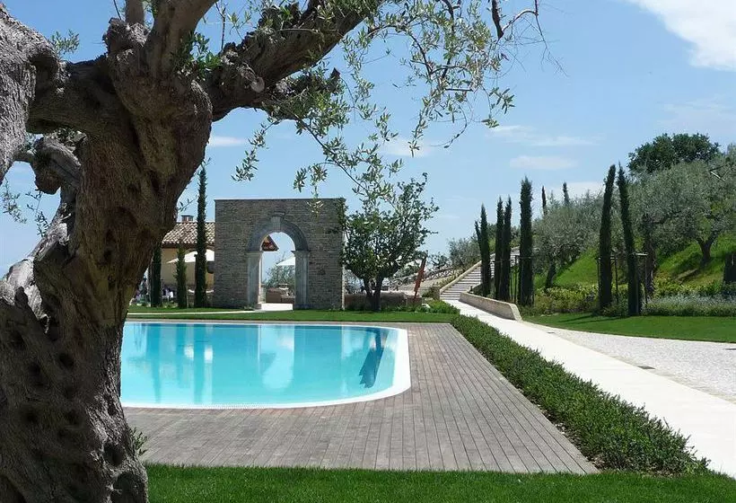 Отель Borgo Fonte Scura