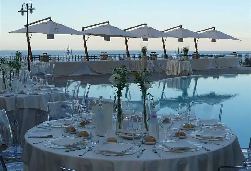 Отель Borgo Fonte Scura