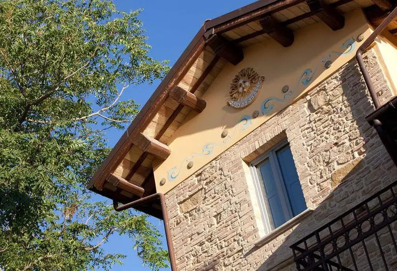 Отель Borgo Fonte Scura