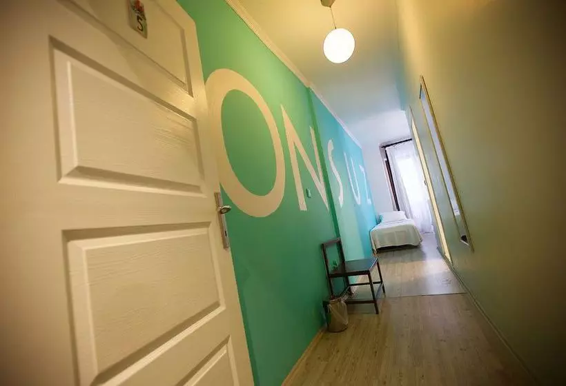 ホテル Corner Living Space